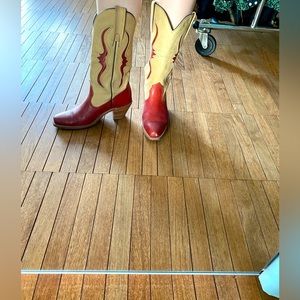 FRYE 2 TONE COWBOY BOOTS